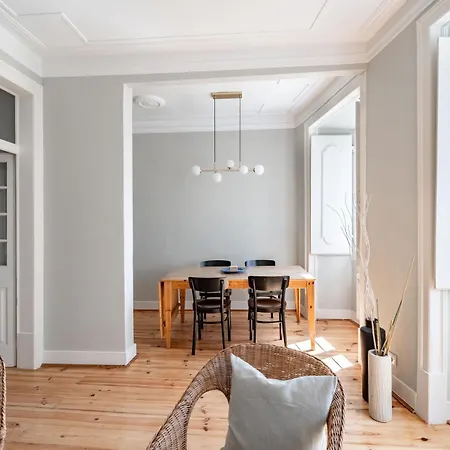 Apartmán Serene Nest In Old Town By Lisbeyond